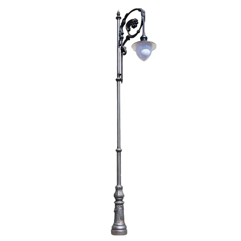 Classic Street Light Post – Garden & Outdoor Lighting Pole