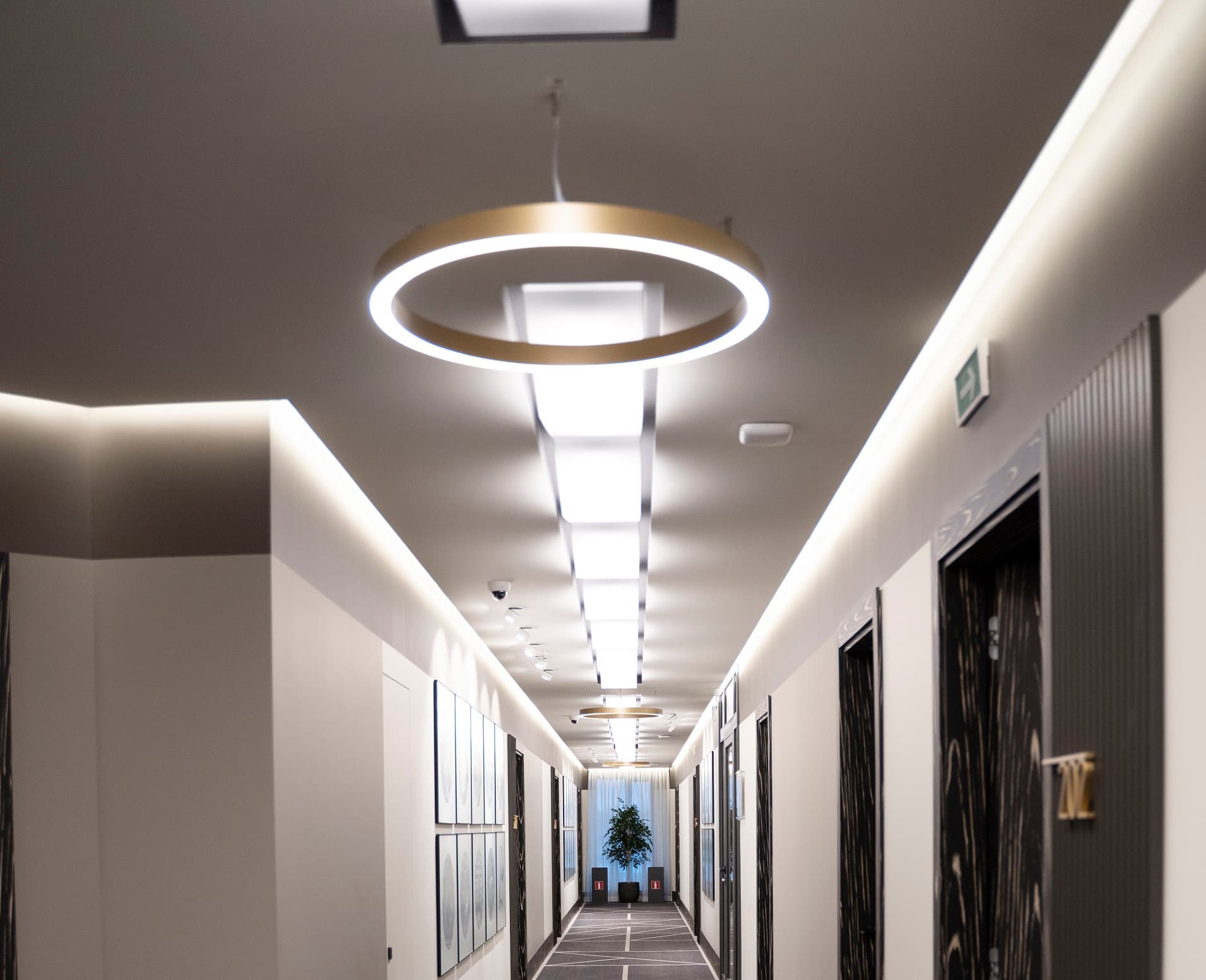 Office Lighting Ideas That Boost Productivity and Reduce Eye Strain
